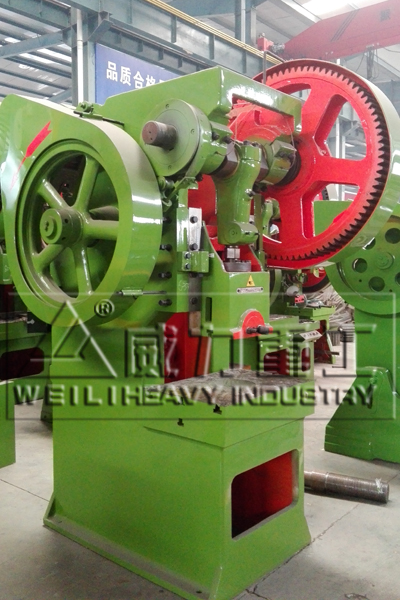 63噸鋼板沖床壓力機